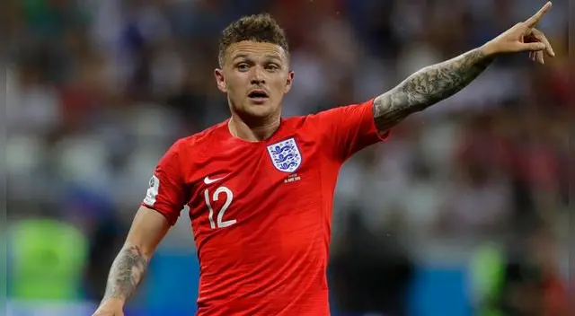 La selección inglesa terminó ganando en su debut sobre el final. 
