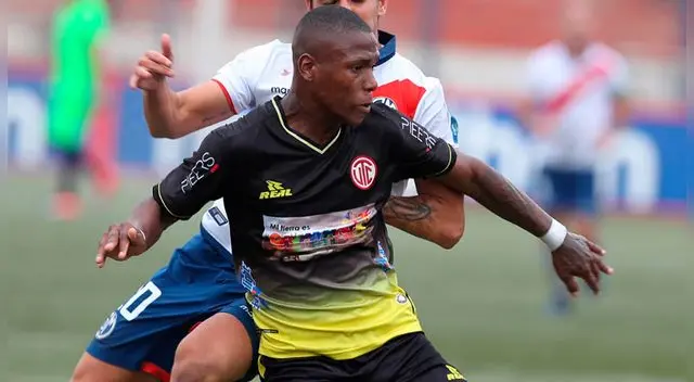 Alianza Lima: Roberto Villamarín jugará por el club ‘blanquiazul’ Alianza Lima: Roberto Villamarín jugará por el club ‘blanquiazul’