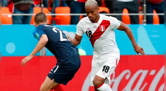 André Carrillo destacó con una gran jugada frente a Francia por la banda derecha. Foto: AFP André Carrillo destacó con una gran jugada frente a Francia por la banda derecha. Foto: AFP