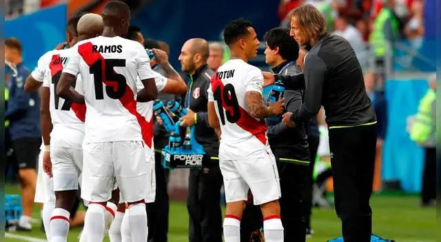 Perú vs. Francia: Paolo Guerrero quedó en el once titular de la Selección Peruana para el partido contra los gales Perú vs. Francia: Paolo Guerrero quedó en el once titular de la Selección Peruana para el partido contra los gales
