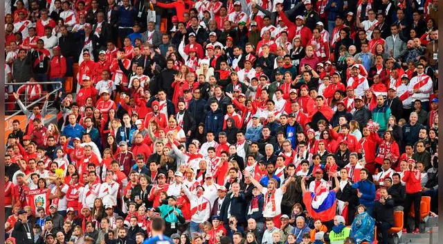 La afición peruana en Rusia.
