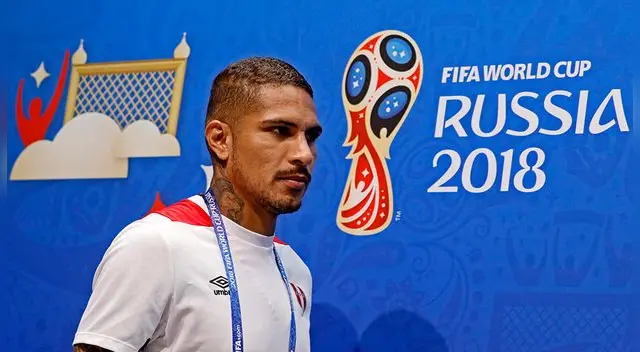 Paolo Guerrero, durante la sala de prensa del Estadio Olímpico de Sochi.