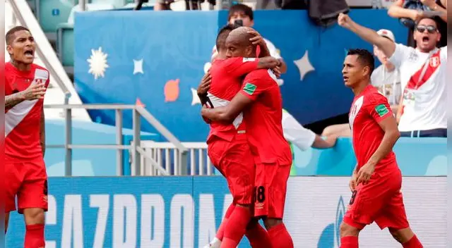 André Carrillo anotó el 1-0 y Perú gana a Australia en su despedida del Mundial de Rusia 2018. Foto: EFE André Carrillo anotó el 1-0 y Perú gana a Australia en su despedida del Mundial de Rusia 2018. Foto: EFE