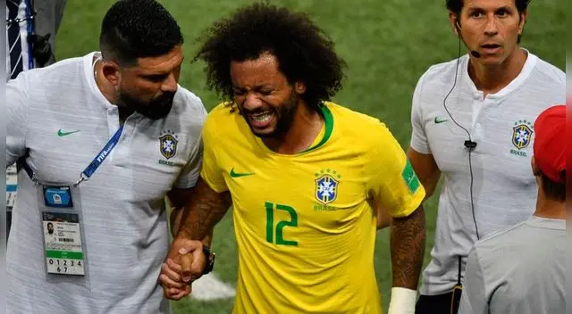 Brasil vs Serbia: Razones del prematuro cambio de Marcelo | Video