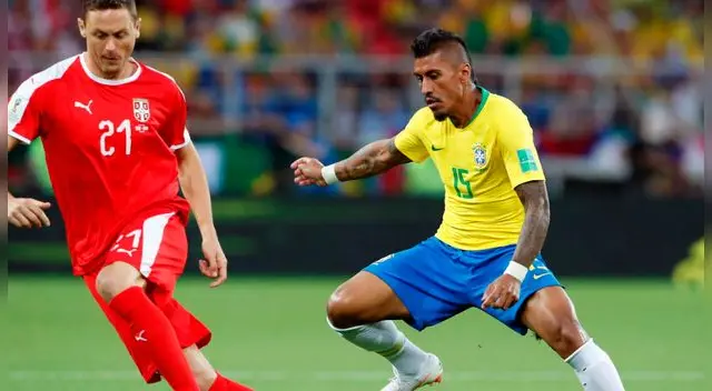 Paulinho abrió la cuenta en el primer tiempo con una gran definición personal para el 1-0. Foto: EFE