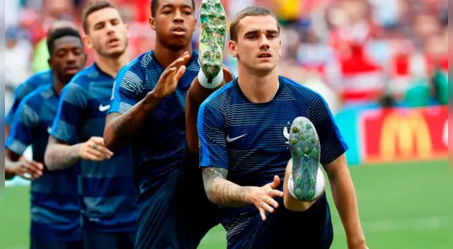 Presidente de la FFF defendió a Antoine Griezmann tras críticas por su rendimiento. Presidente de la FFF defendió a Antoine Griezmann tras críticas por su rendimiento.