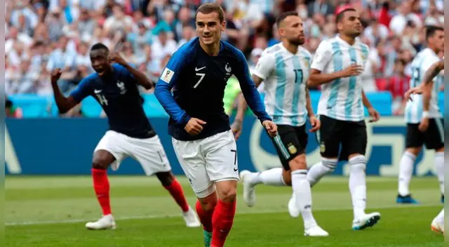 Griezmann fue el autor de uno de los tantos, al término del encuentro fue a los camerinos de Argentina para pedirle un favor al 'Kun' Agüero. Griezmann fue el autor de uno de los tantos, al término del encuentro fue a los camerinos de Argentina para pedirle un favor al 'Kun' Agüero.