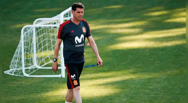 Fernando Hierro: "Estamos abiertos a jugar con dos delanteros"
