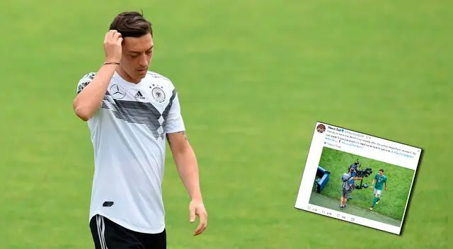 Mesut Özil, columna vertebral en el 'Die Mannschaft'. Mesut Özil, columna vertebral en el 'Die Mannschaft'.