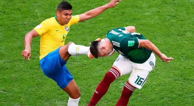 Brasil y México salieron a buscar el balón con todo. 