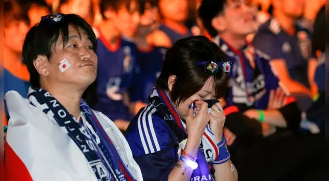 Hinchas de Japón quedaron desconsolados tras perder 3-2 con Bélgica en Mundial Rusia 2018. Foto: EFE Hinchas de Japón quedaron desconsolados tras perder 3-2 con Bélgica en Mundial Rusia 2018. Foto: EFE
