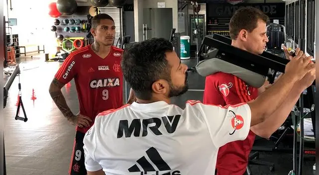 Paolo Guerrero regresó a Brasil y ya entrena con Flamengo Paolo Guerrero regresó a Brasil y ya entrena con Flamengo