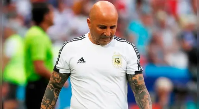 Selección Argentina Messi: Dirigente de la AFA acusa a jugadores de haber hecho 'caer varios técnicos' Selección Argentina Messi: Dirigente de la AFA acusa a jugadores de haber hecho 'caer varios técnicos'