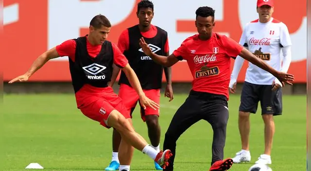 FIFA ya depositó los premios a los clubes que aportaron jugadores a la Selección Peruana para el Mundial Rusia 2018 FIFA ya depositó los premios a los clubes que aportaron jugadores a la Selección Peruana para el Mundial Rusia 2018