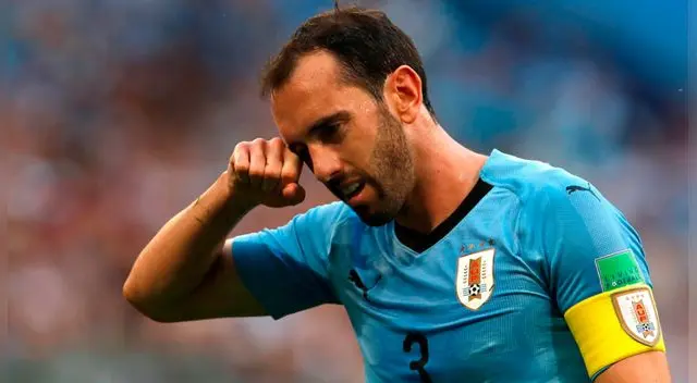 Rusia 2018: Diego Godín respalda error de Fernando Muslera, tras eliminación de Uruguay Rusia 2018: Diego Godín respalda error de Fernando Muslera, tras eliminación de Uruguay