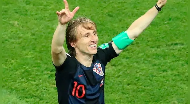 La emoción se apoderó de Modrić tras el final del Croacia-Rusia. Foto: EFE La emoción se apoderó de Modrić tras el final del Croacia-Rusia. Foto: EFE