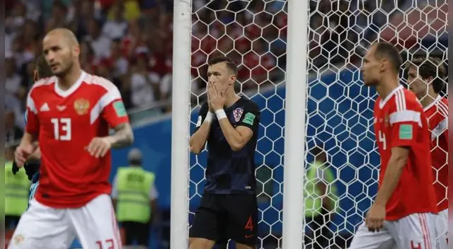 Ivan Perišić se falló un gol cantado debajo del arco. Ivan Perišić se falló un gol cantado debajo del arco.