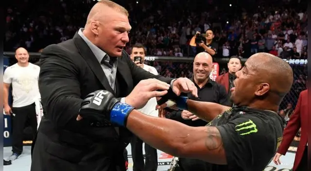 Brock Lesnar empujó a Daniel Cormier y aceptó pelear contra él en un próximo evento de UFC. Foto: UFC.com Brock Lesnar empujó a Daniel Cormier y aceptó pelear contra él en un próximo evento de UFC. Foto: UFC.com