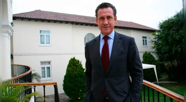 Jorge Valdano: "Cristiano Ronaldo pierde más si se va del Real Madrid" Jorge Valdano: "Cristiano Ronaldo pierde más si se va del Real Madrid"