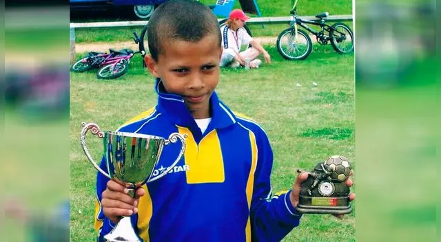 Dele Alli /Inglaterra Dele Alli /Inglaterra