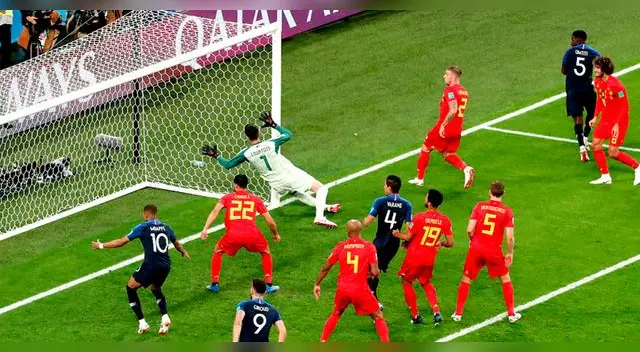 EFE. Umtiti anota y desata la alegría de Francia con un buen gol de cabeza EFE. Umtiti anota y desata la alegría de Francia con un buen gol de cabeza