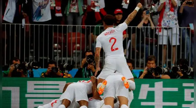 La selección de Inglaterra anotó el primero del encuentro con un soberbio tiro libre de Kieran Trippier. Foto: EFE La selección de Inglaterra anotó el primero del encuentro con un soberbio tiro libre de Kieran Trippier. Foto: EFE