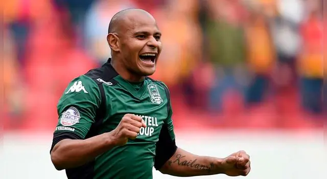 Ari, delantero brasileño y excompañero de Jefferson Farfán en el Lokomotiv. Ari, delantero brasileño y excompañero de Jefferson Farfán en el Lokomotiv.