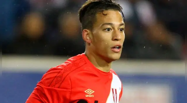 El futbolista nacional no olvida haber quedado fuera de la nómina de la Selección Peruana y reveló su futuro con el elenco 'bicolor'. El futbolista nacional no olvida haber quedado fuera de la nómina de la Selección Peruana y reveló su futuro con el elenco 'bicolor'.