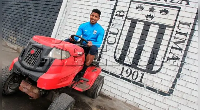 Un año y medio tiene de contrato Adrianzén con Alianza Lima. Un año y medio tiene de contrato Adrianzén con Alianza Lima.
