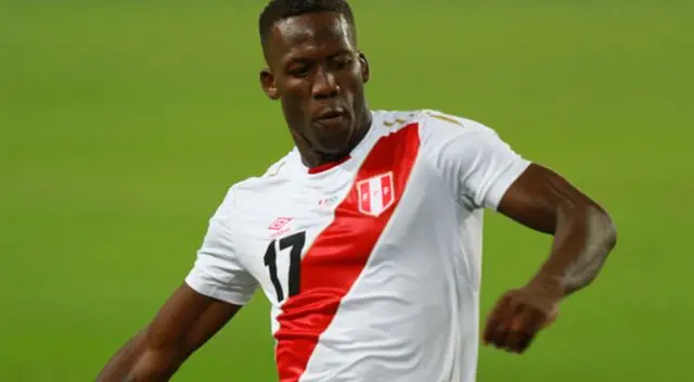 Luis Advíncula disputó 14 encuentros con la camiseta del Tigres UANL. Luis Advíncula disputó 14 encuentros con la camiseta del Tigres UANL.