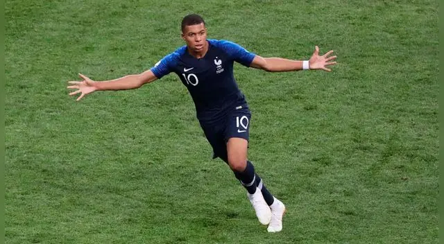 El '10' francés se llevó el premio como mejor jugador joven del Mundial Rusia 2018. El '10' francés se llevó el premio como mejor jugador joven del Mundial Rusia 2018.