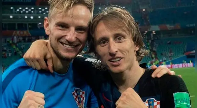 Iván Rákitic felicitó a Luka Modric por ser Balón de Oro en Rusia 2018. Iván Rákitic felicitó a Luka Modric por ser Balón de Oro en Rusia 2018.