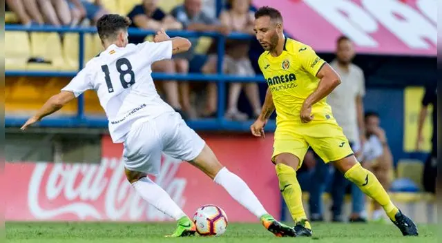 Santi Cazorla en el partido amistoso entre Villarreal y Hércules. | Foto: Villarreal CF