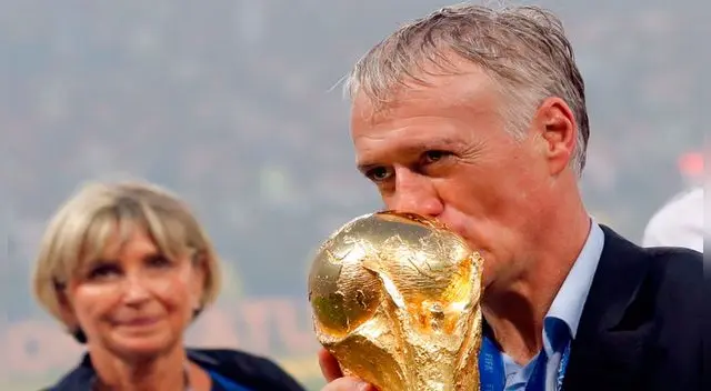 Francia: El campeón de Rusia 2018, Didier Deschamps seguirá siendo el entrenador hasta 2020 Francia: El campeón de Rusia 2018, Didier Deschamps seguirá siendo el entrenador hasta 2020