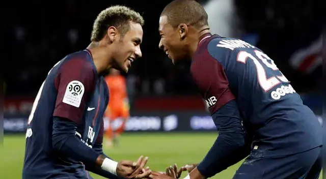 Neymar y Kylian Mbappé llevan una excelente relación en el PSG. Foto: EFE Neymar y Kylian Mbappé llevan una excelente relación en el PSG. Foto: EFE