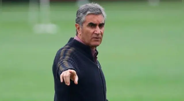 Selección peruana: Juan Carlos Oblitas no renunció al cargo de director deportivo de FPF Selección peruana: Juan Carlos Oblitas no renunció al cargo de director deportivo de FPF
