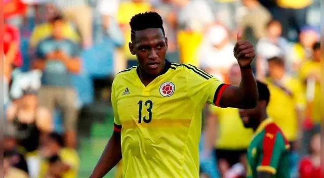 Yerry Mina podría llegar al Manchester United al no ser tomado en cuenta por el Barcelona. Foto: EFE