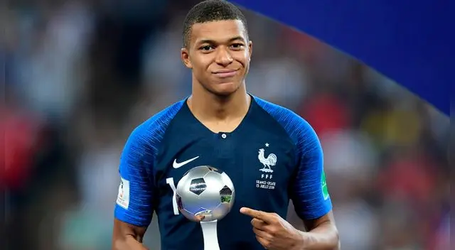 Kylian Mbappé lucirá el dorsal ‘7’ en la próxima temporada del PSG