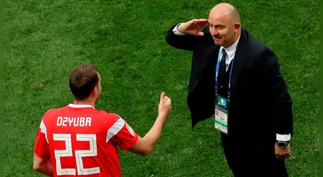 Cherchesov ha sido internacional con la Selección de fútbol de la Unión Soviética en 10 ocasiones.