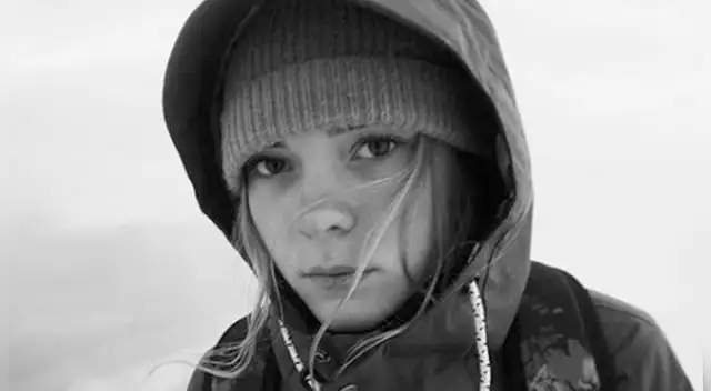 Promesa inglesa del snowboard falleció en circunstancias aún no aclaradas