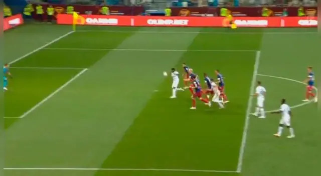 En el Lokomotiv vs CSKA Moscú, Jefferson Farfán se perdió un gol en el último minuto del suplementario en la Supercopa de Rusia