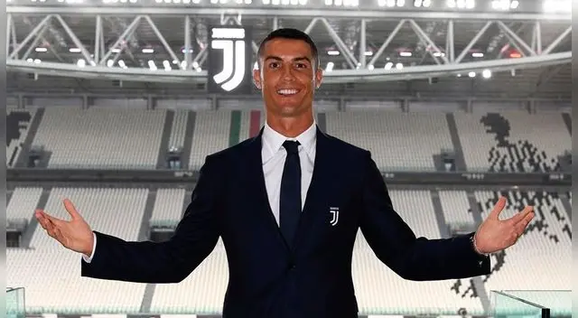 Cristiano Ronaldo primer entrenamiento: Juventus recibió al crack portugués │ VIDEO Cristiano Ronaldo primer entrenamiento: Juventus recibió al crack portugués │ VIDEO