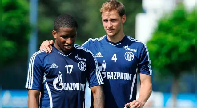 Benedikt Howedes compartió equipo con Jefferson Farfán en el Schalke 04 de Alemania. | Foto: EFE