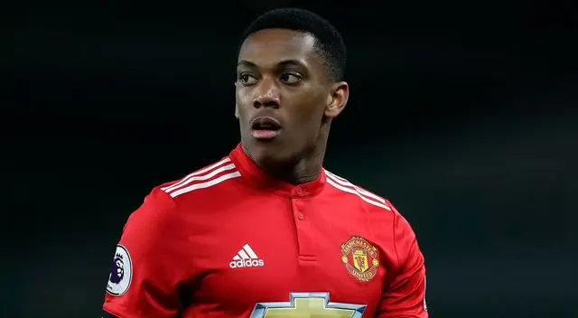 Anthony Martial utilizó sus redes sociales para anunciar su llegada a la pretemporada del Manchester United Anthony Martial utilizó sus redes sociales para anunciar su llegada a la pretemporada del Manchester United