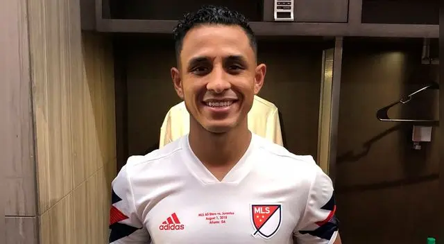 Yoshimar Yotún posa tras el All Star Game 2018. Yoshimar Yotún posa tras el All Star Game 2018.