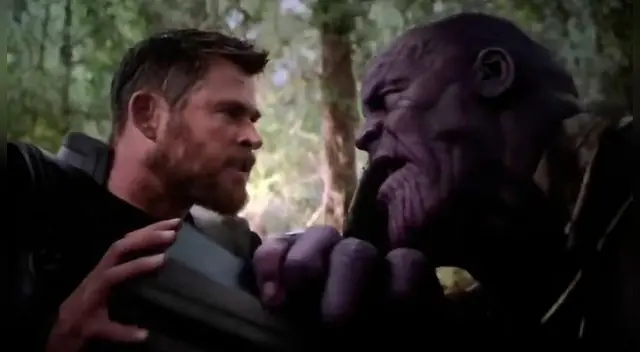 Thor y Thanos protagonizando una de las escenas mas emblemáticas de Infitiny War Thor y Thanos protagonizando una de las escenas mas emblemáticas de Infitiny War