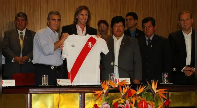Nolberto Solano y todo el comando técnico de Gareca también renovarán por cuatro años más. La FPF les aumentará el sueldo.