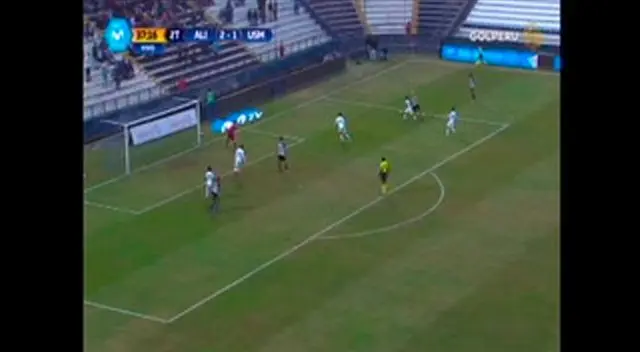 Alejandro Hohberg fue una de las grandes figuras de Alianza Lima en el triunfo sobre San Martín por la fecha 11 del Apertura 2018.