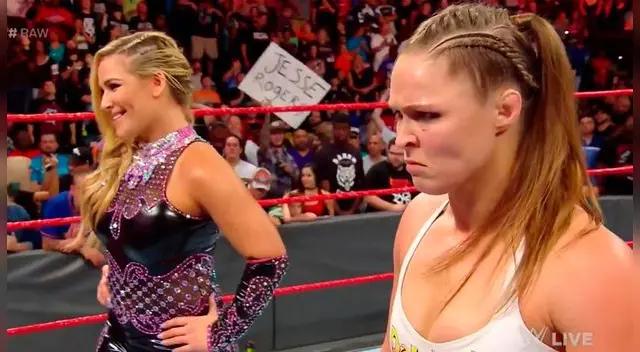 En WWE Raw, Ronda Rousey destrozó a Alicia Fox y llega con todo a SummerSlam En WWE Raw, Ronda Rousey destrozó a Alicia Fox y llega con todo a SummerSlam