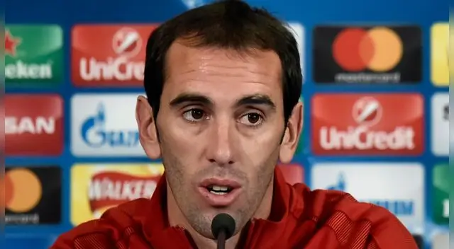 Diego Godín rechazó propuesta de Manchester United y se queda en Atlético Madrid